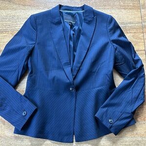Banana Republic- navy blazer with olive green pinstripes, size 6